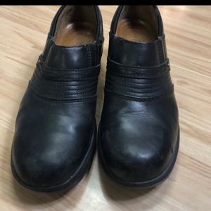 Women’s Ariat Clogs